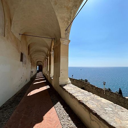 Napoleone Vintage House Villa Imperia Exterior photo