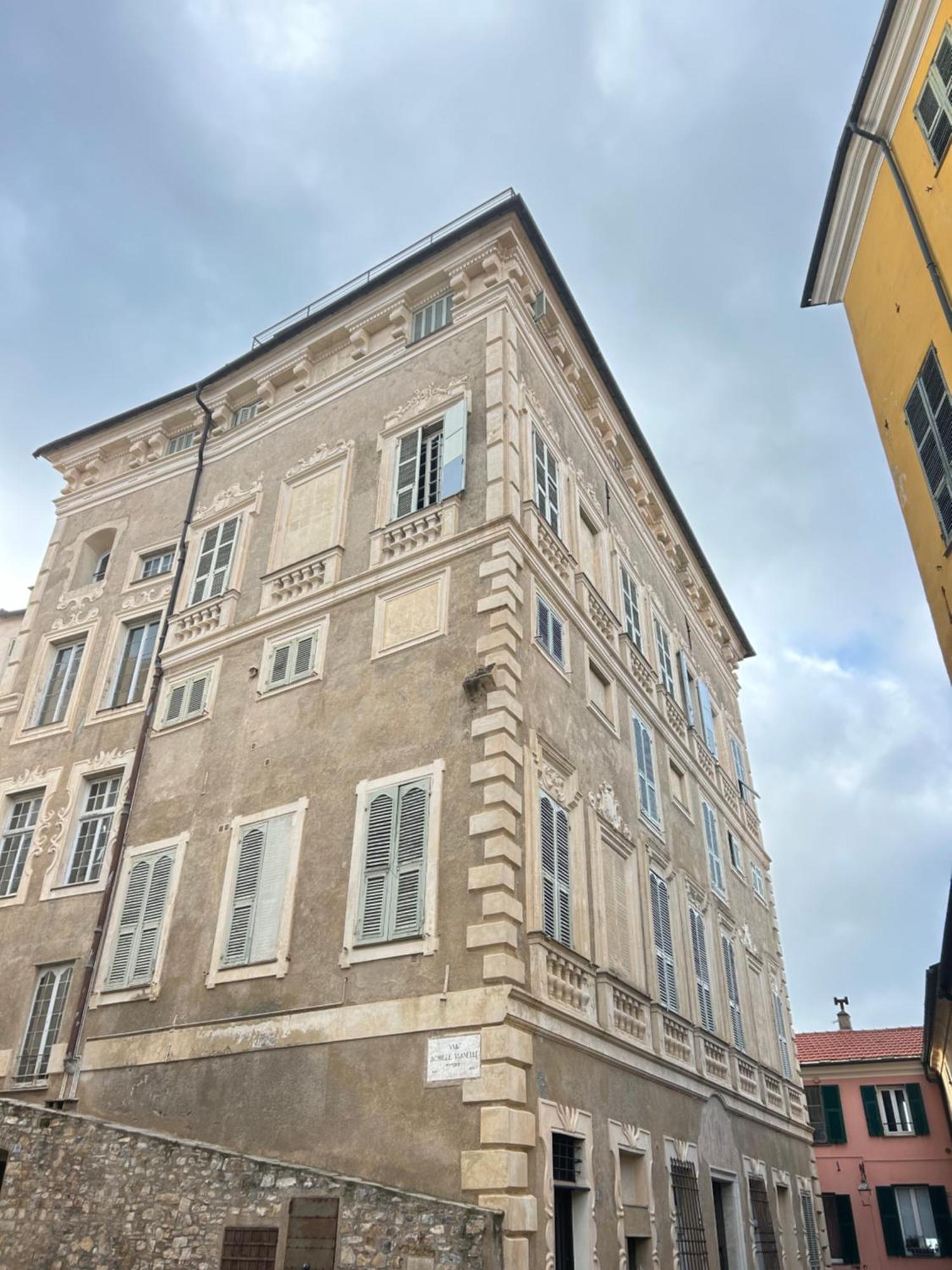 Napoleone Vintage House Villa Imperia Exterior photo