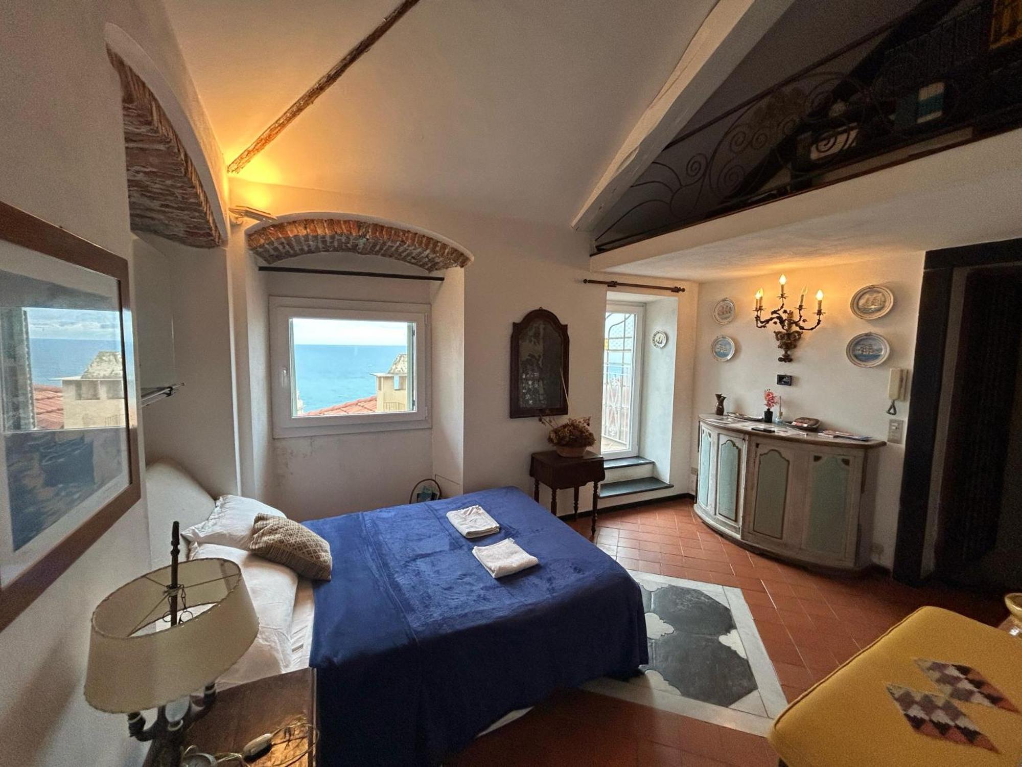 Napoleone Vintage House Villa Imperia Exterior photo